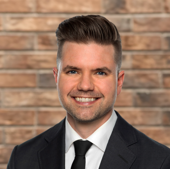 Dr. Chad Sampson headshot